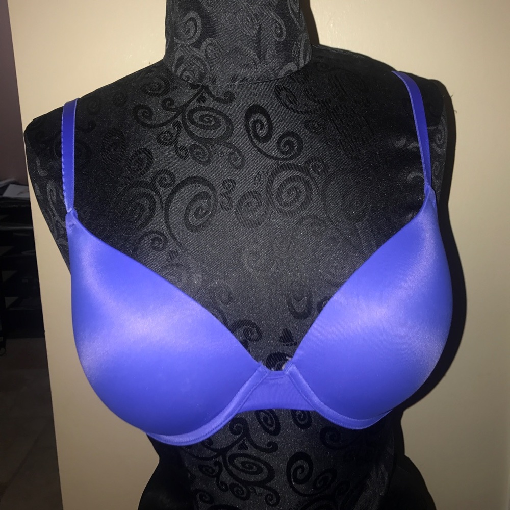 Victoria's Secret Pink Push Up 32DD